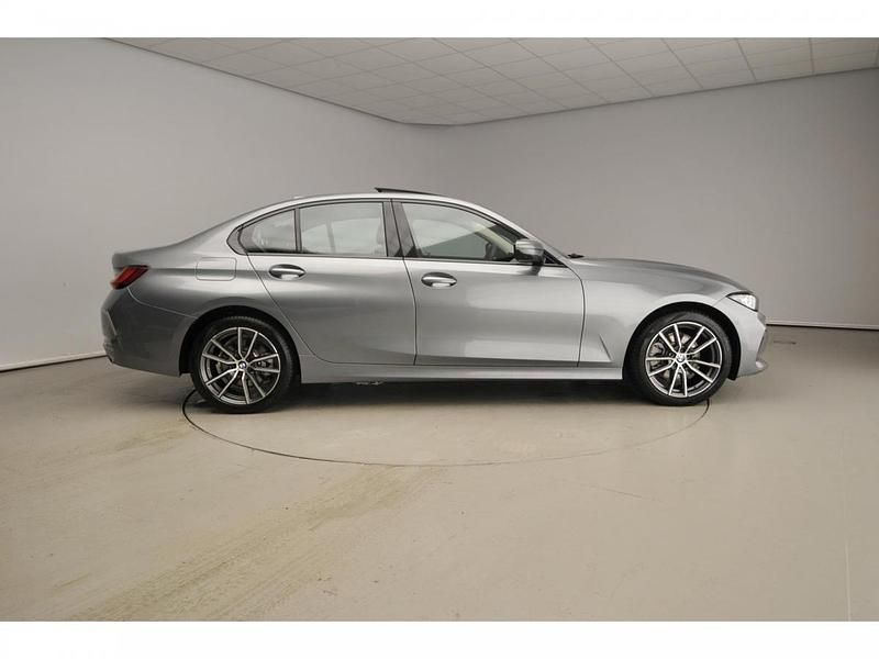 Occasion BMW 330e Executive 292 PK (214 kW) 2025 Grijs (metallic) Sedan