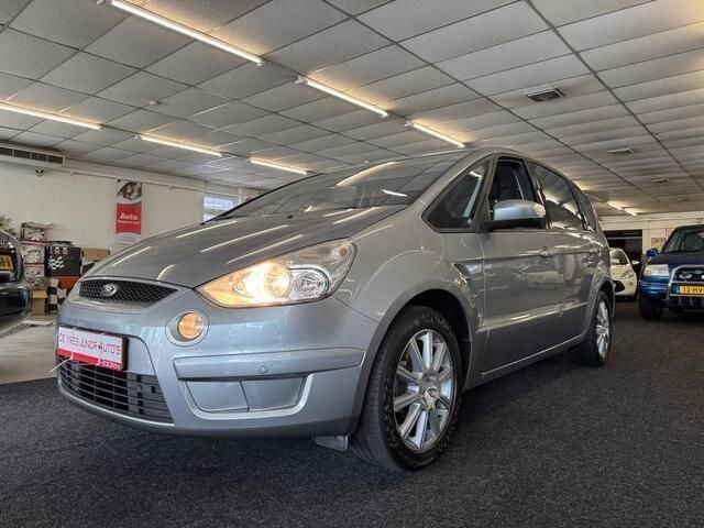 Grijs Gebruikt 2009 Ford S-MAX S MPV | € 5.750 (Duur) - Afbeelding 1/4