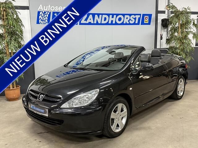 Zwart Gebruikt 2005 Peugeot 307 CC Cabriolet | € 2.495 (Eerlijke prijs) - Afbeelding 1/4