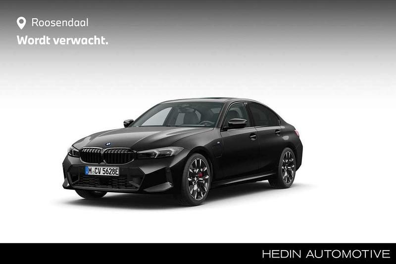 Zwart Nieuw 2025 BMW 330e M Sport Sedan | € 71.509 (Eerlijke prijs) - Afbeelding 1/2