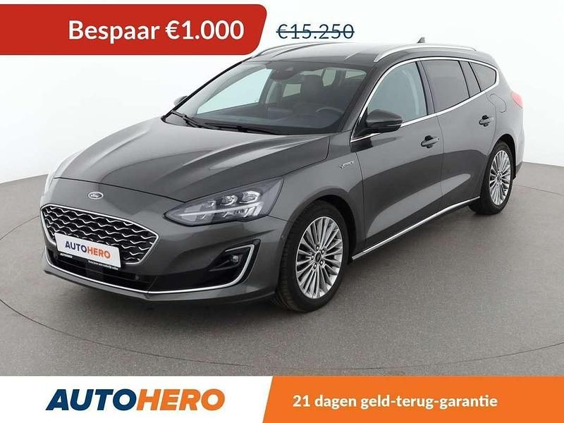 Grijs Gebruikt 2019 Ford Focus Vignale Stationwagen | € 14.049 (Goede deal) - Afbeelding 1/3