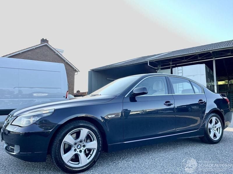 Blauw Gebruikt 2008 BMW 530 Executive Sedan | € 7.950 - Afbeelding 1/4