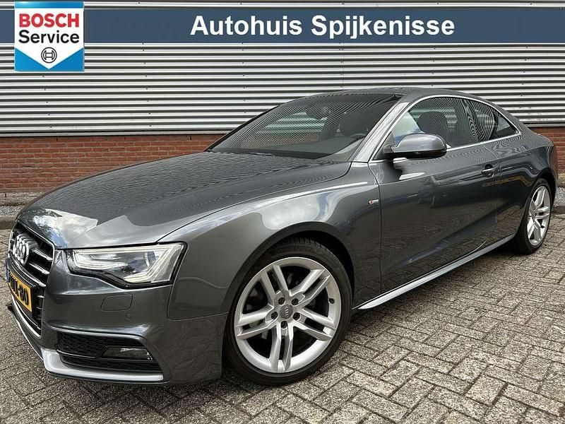 Grijs Occasion 2014 Audi A5 Sport Coupé | € 12.450 (Eerlijke prijs) - Afbeelding 1/4