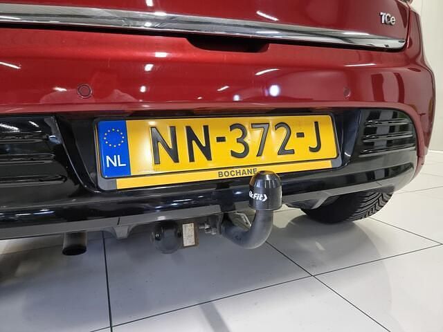 Occasion Renault Clio IV LIMITED 90 PK (66 kW) 2017 Rood Hatchback