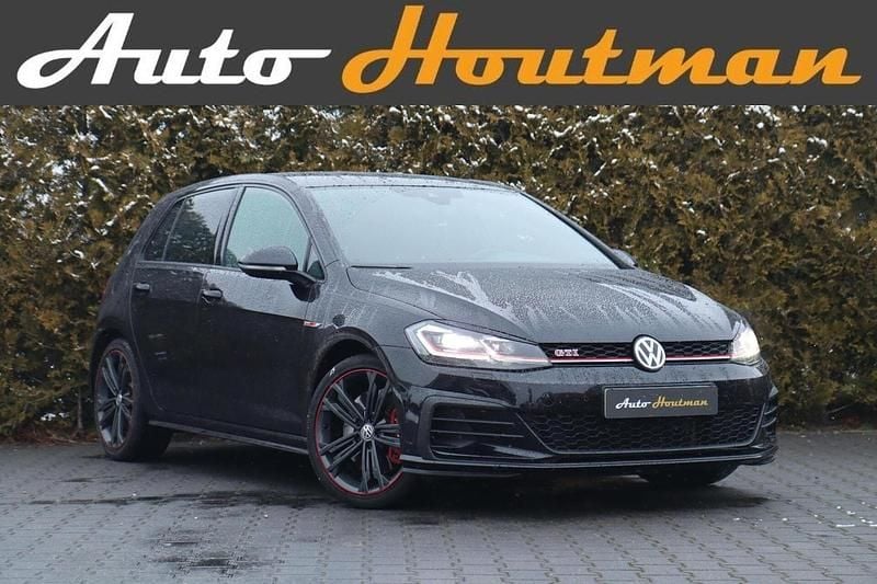 Zwart (metallic) Occasion 2020 VW Golf VII GTI Hatchback | € 23.950 (Super prijs) - Afbeelding 1/4
