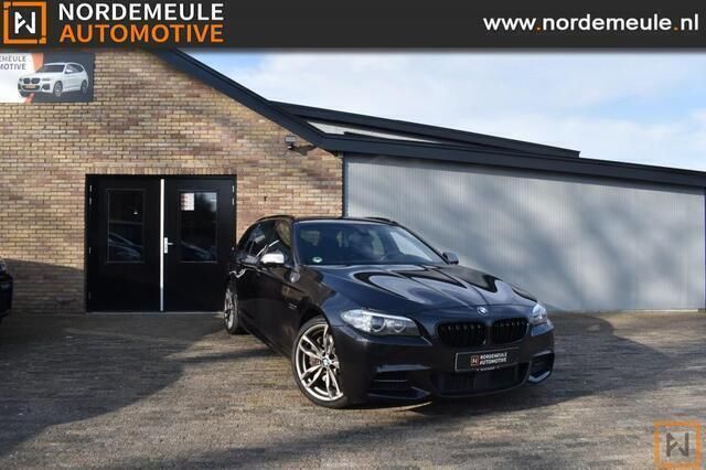 Grijs, andere lak Gebruikt 2014 BMW M550 M Sport Sedan | € 13.900 (Super prijs) - Afbeelding 1/4