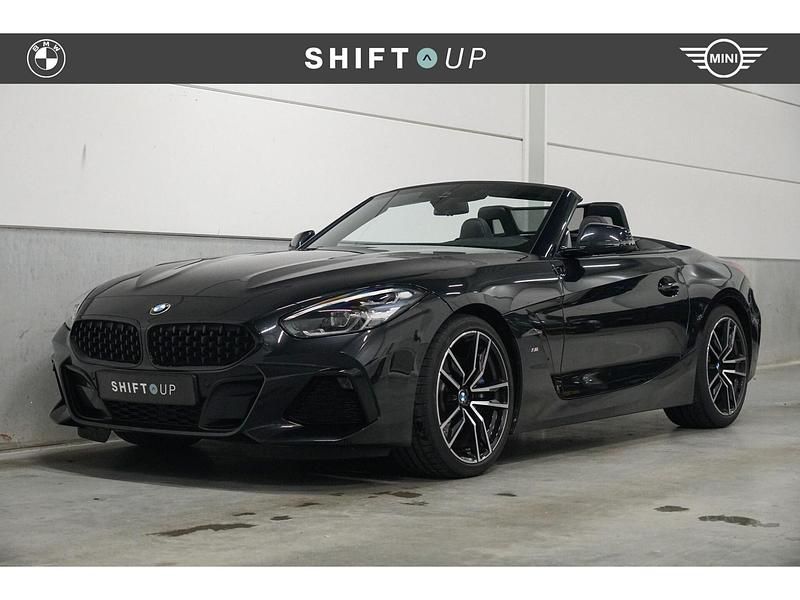 Zwart Gebruikt 2020 BMW Z4 Comfort Edition Cabriolet | € 39.940 (Goede deal) - Afbeelding 1/3