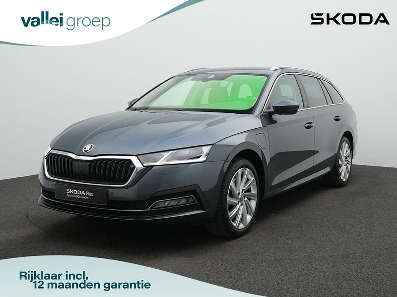 Occasion Skoda Octavia 204 PK (150 kW) 2026 Grijs Stationwagen