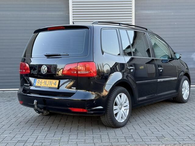 Occasion VW Touran Trendline 105 PK (77 kW) 2010 Zwart MPV