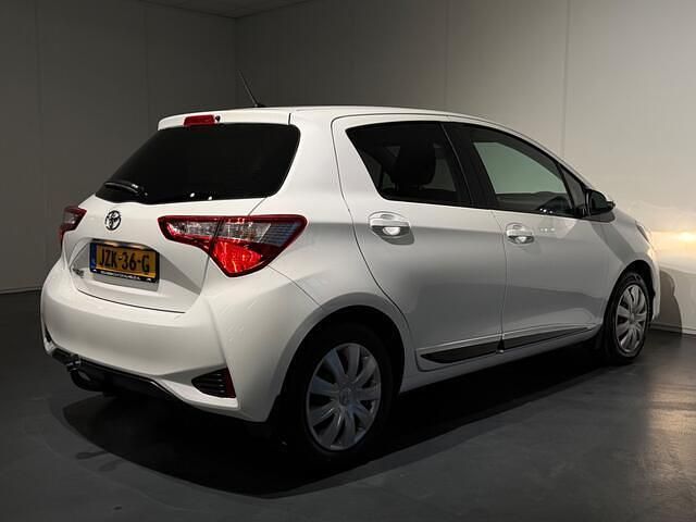 Occasion Toyota Yaris 112 PK (82 kW) 2019 Wit Hatchback
