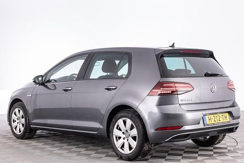 Occasion VW e-Golf 100 kW (136 PK) 2020 Grijs Hatchback