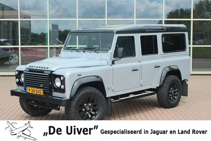 Grijs Gebruikt 2015 Land Rover Defender SUV | € 92.395 - Afbeelding 1/4