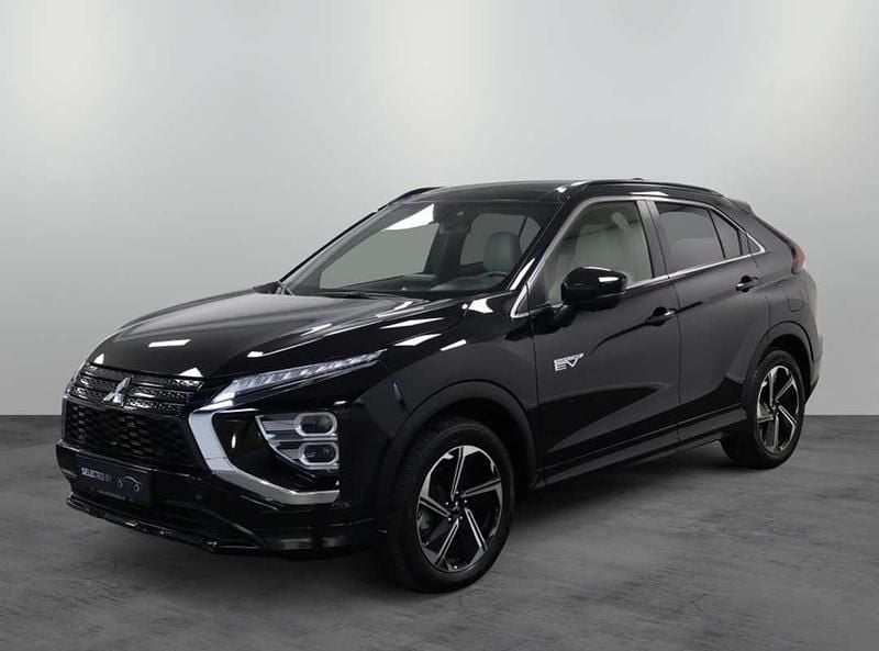 Zwart Gebruikt 2022 Mitsubishi Eclipse Cross Instyle SUV | € 25.889 (Goede deal) - Afbeelding 1/4