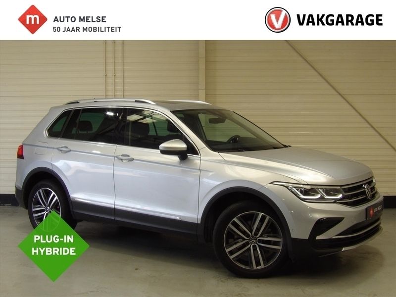Zilver Gebruikt 2021 VW Tiguan Elegance SUV | € 34.945 (Eerlijke prijs) - Afbeelding 1/4