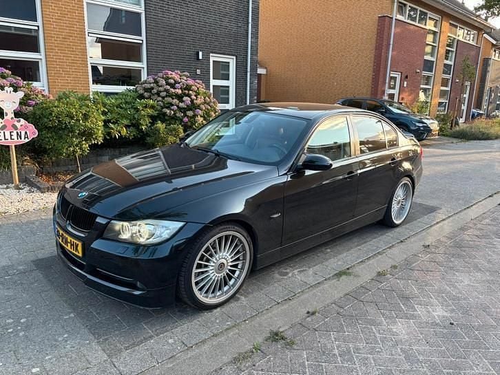 Gebruikt 2005 BMW 330 | € 4.650 (Eerlijke prijs) - Afbeelding 1/4