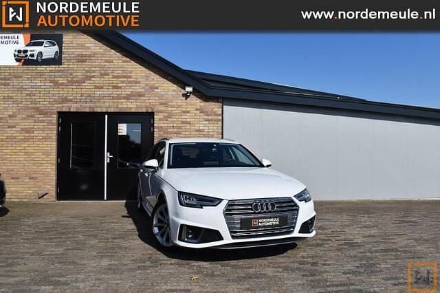 Wit Gebruikt 2019 Audi A4 S-Line Stationwagen | € 19.900 (Goede deal) - Afbeelding 1/4