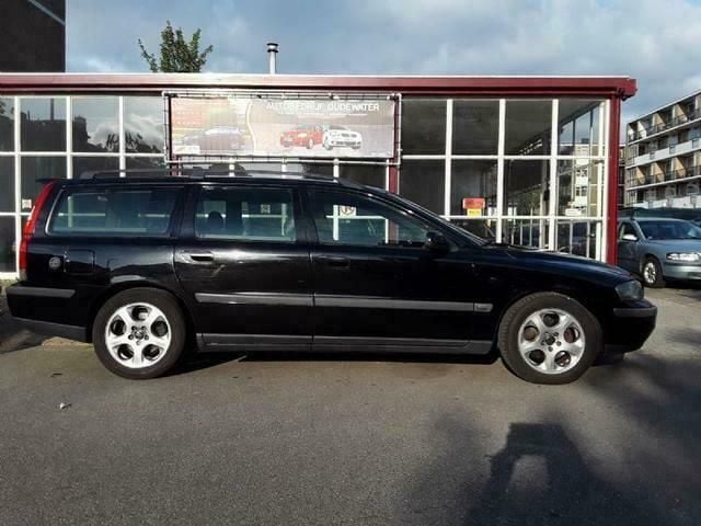 Occasion Volvo V70 140 PK (102 kW) 2001 Zwart Stationwagen