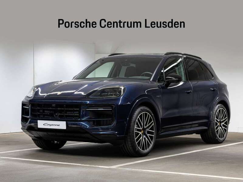 Blauw Nieuw 2025 Porsche Cayenne S E-Hybrid SUV | € 193.332 - Afbeelding 1/4