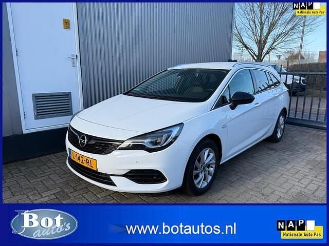 Wit Occasion 2021 Opel Astra Business Elegance Stationwagen | € 11.900 (Goede deal) - Afbeelding 1/4