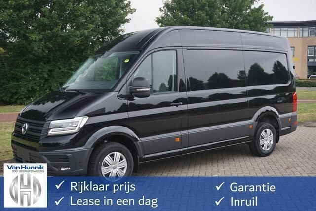 Zwart Gebruikt 2024 VW Crafter Van | € 44.850 (Duur) - Afbeelding 1/4
