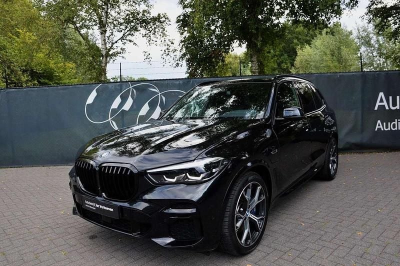 Zwart Gebruikt 2022 BMW X5 M Sport SUV | € 65.950 (Goede deal) - Afbeelding 1/4