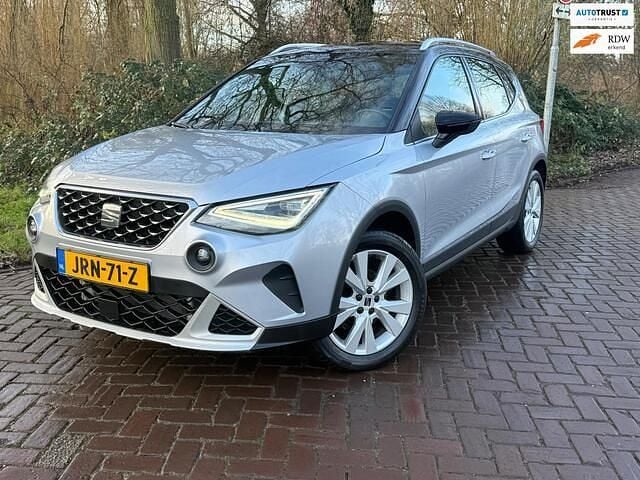 Grijs Occasion 2024 Seat Arona Business SUV | € 23.950 (Eerlijke prijs) - Afbeelding 1/4