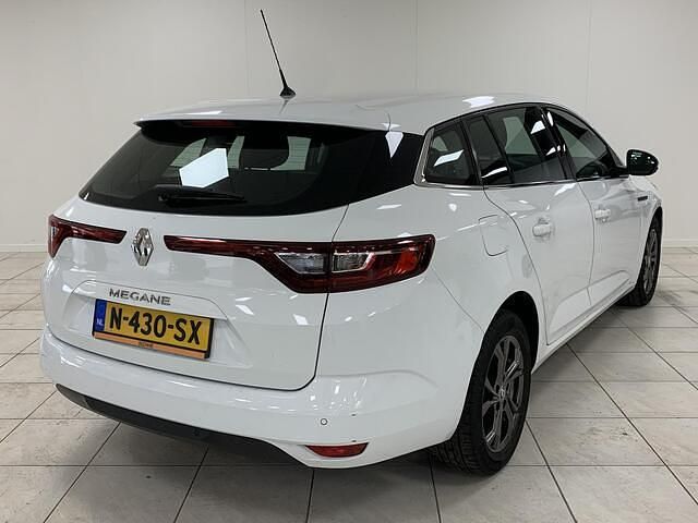 Occasion Renault Mégane GrandTour Zen 131 PK (96 kW) 2017 Blanc glacier (369) Stationwagen
