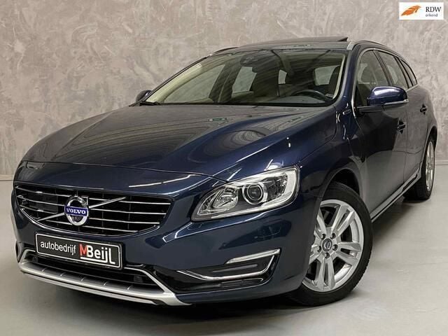 Blauw Gebruikt 2013 Volvo V60 Summum Stationwagen | € 9.995 (Eerlijke prijs) - Afbeelding 1/4