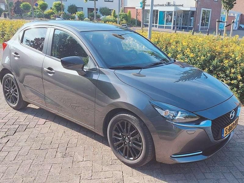 Grijs Gebruikt 2023 Mazda 2 Inclusive Hatchback | € 18.300 (Goede deal) - Afbeelding 1/4
