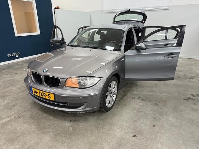 Occasion BMW 116 123 PK (90 kW) 2009 Grijs Hatchback