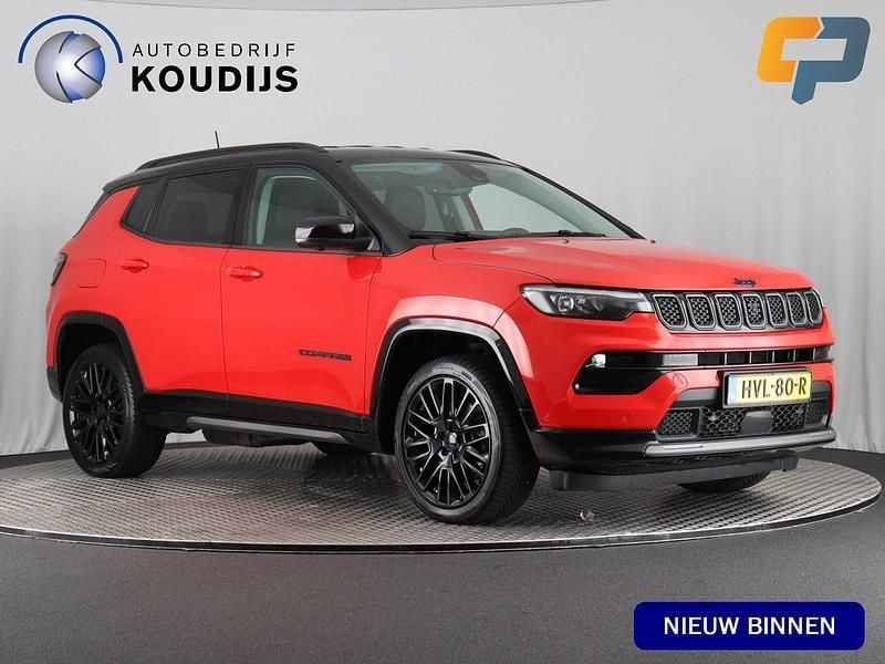 Rood Gebruikt 2023 Jeep Compass SUV | € 26.990 (Eerlijke prijs) - Afbeelding 1/4