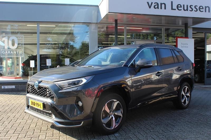Grijs Gebruikt 2021 Toyota RAV4 Hybrid Style SUV | € 36.700 (Eerlijke prijs) - Afbeelding 1/4