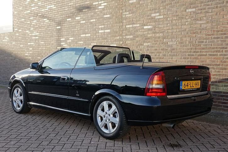 Occasion Opel Astra Sport 126 PK (92 kW) 2003 Cabriolet