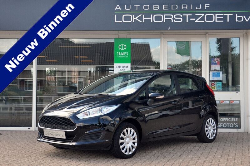 Zwart Gebruikt 2016 Ford Fiesta Style Hatchback | € 5.995 (Eerlijke prijs) - Afbeelding 1/4