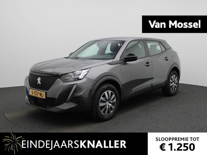 Grijs Gebruikt 2023 Peugeot 2008 Style SUV | € 18.900 (Goede deal) - Afbeelding 1/4
