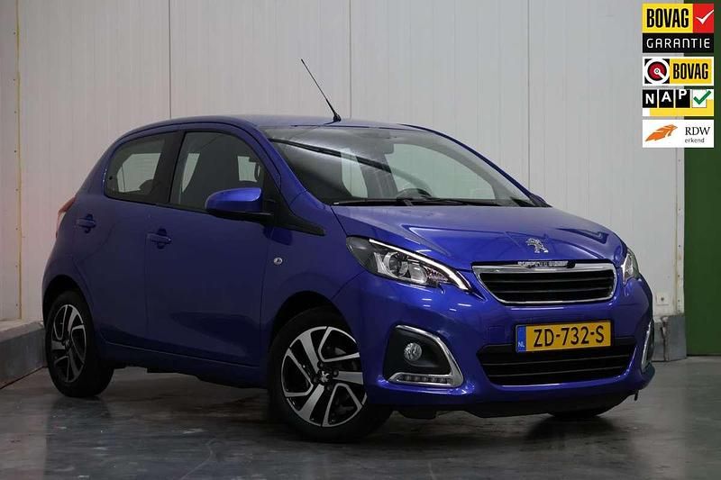 Blauw Gebruikt 2019 Peugeot 108 Allure Hatchback | € 11.240 (Eerlijke prijs) - Afbeelding 1/4