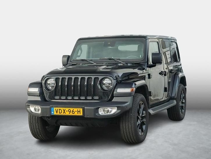 Zwart Gebruikt 2020 Jeep Wrangler Unlimited Sahara SUV | € 37.990 - Afbeelding 1/4
