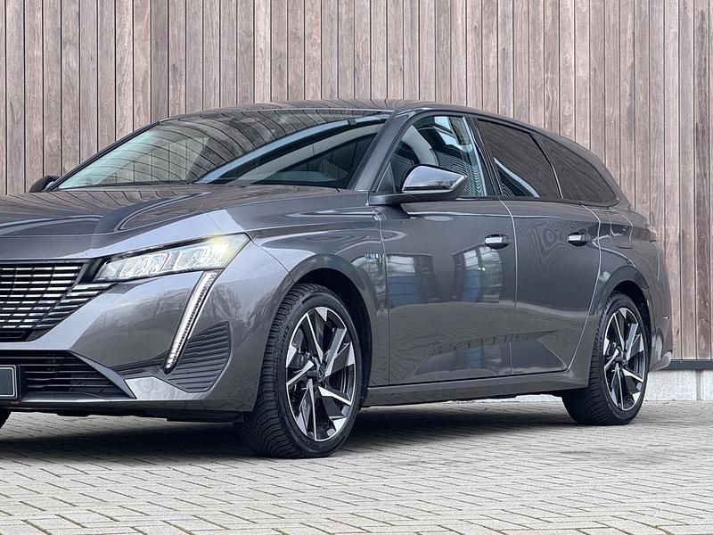 Occasion Peugeot 308 Allure 181 PK (133 kW) 2022 Grijs Stationwagen