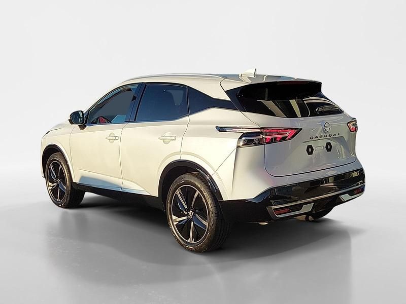 Nieuw Nissan Qashqai Tekna 158 PK (116 kW) 2025 White (qbe) SUV