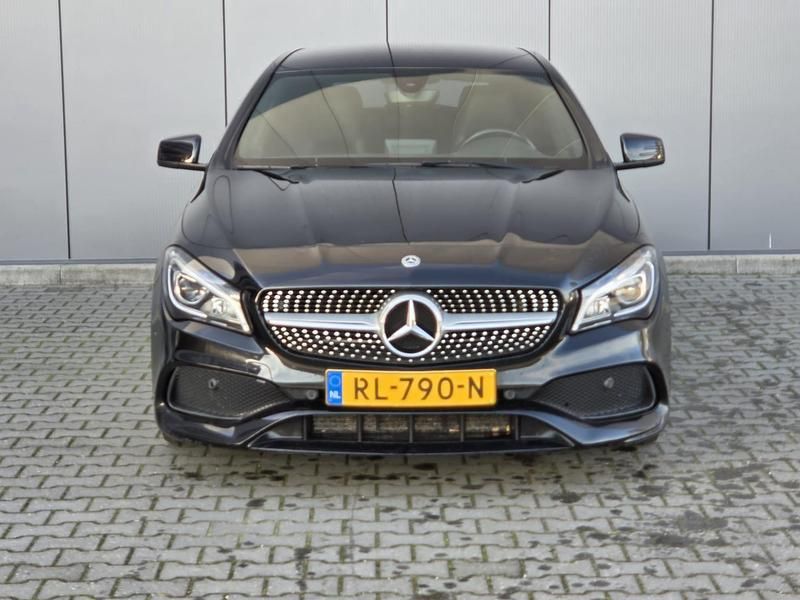 Occasion Mercedes CLA180 Business 123 PK (90 kW) 2018 Zwart Sedan