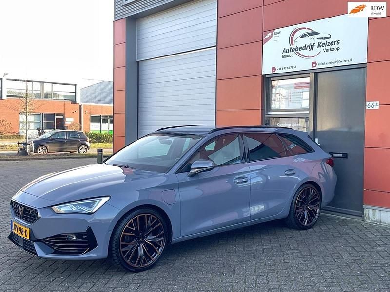 Occasion Cupra Leon VZ 2022 Grijs Stationwagen