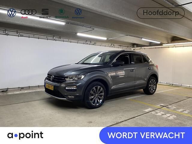 Grijs Gebruikt 2021 VW T-Roc Style SUV | € 21.749 (Eerlijke prijs) - Afbeelding 1/1