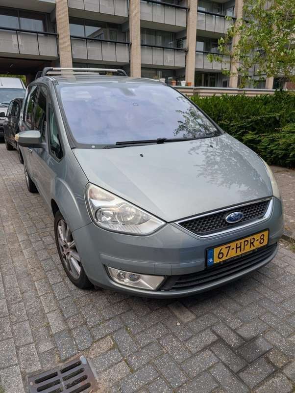Grijs Gebruikt 2009 Ford Galaxy Ghia MPV | € 4.650 (Eerlijke prijs) - Afbeelding 1/4