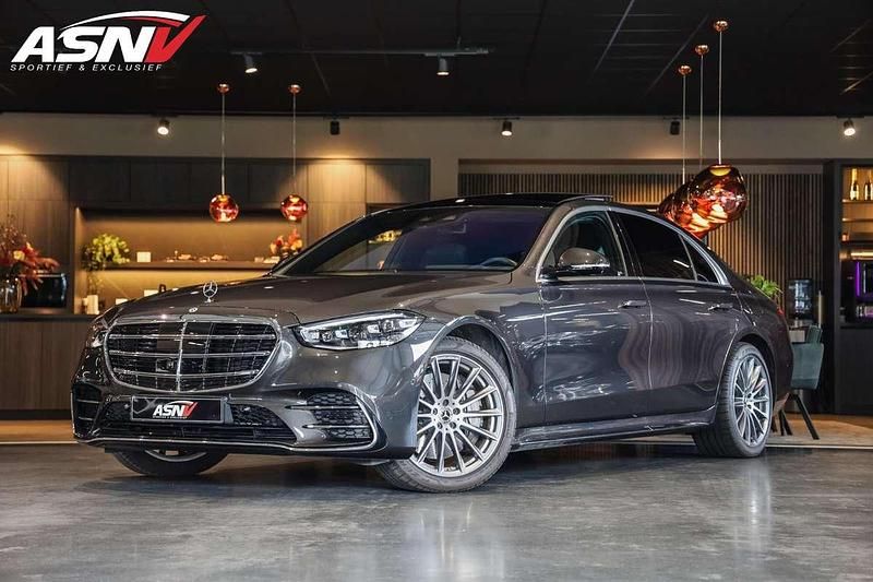 Grijs Gebruikt 2024 Mercedes S450 AMG line Sedan | € 109.945 - Afbeelding 1/4