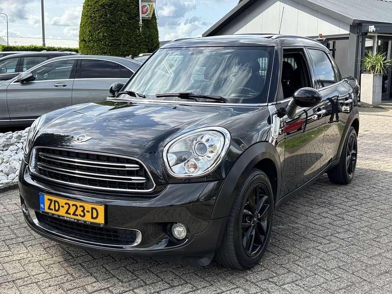 Zwart Gebruikt 2017 Mini Cooper D Countryman Chili SUV | € 7.950 - Afbeelding 1/4
