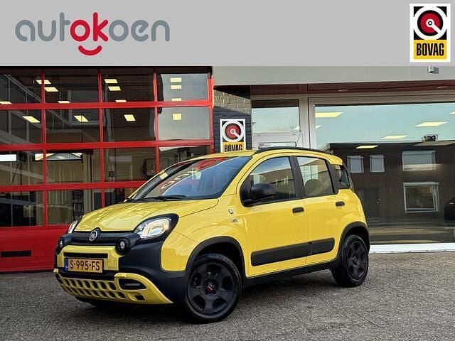 Occasion Fiat Panda Cross Cross 69 PK (50 kW) 2019 Geel Hatchback