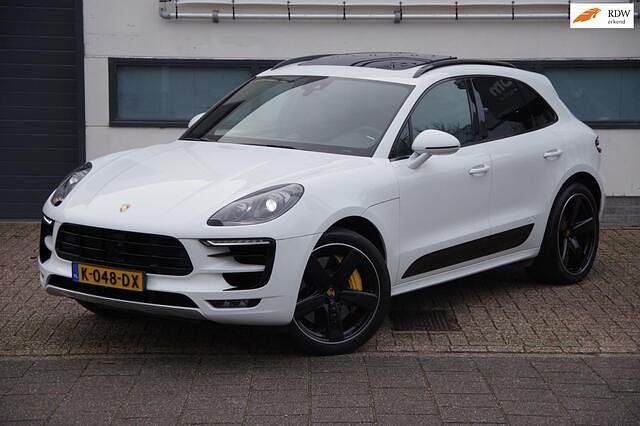 Wit Gebruikt 2015 Porsche Macan Turbo Sport SUV | € 42.950 (Eerlijke prijs) - Afbeelding 1/4