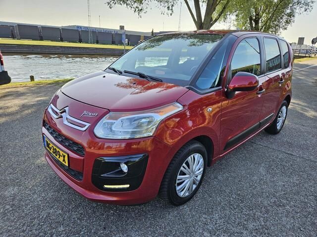 Rood Gebruikt 2014 Citroën C3 Picasso Tendance MPV | € 5.950 (Eerlijke prijs) - Afbeelding 1/4