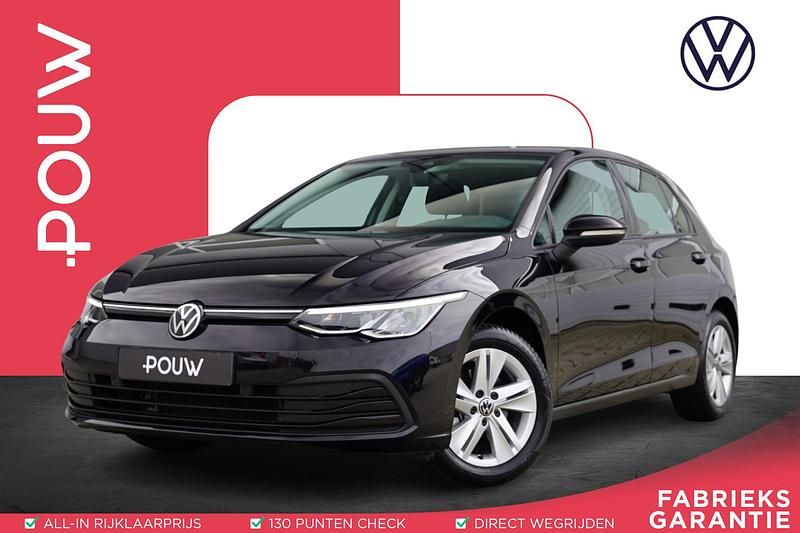 Occasion VW Golf VIII Life 110 PK (80 kW) 2023 Zwart Hatchback