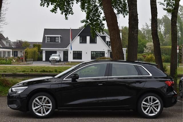 Occasion Audi A3 Sportback Business 204 PK (150 kW) 2021 Zwart Hatchback